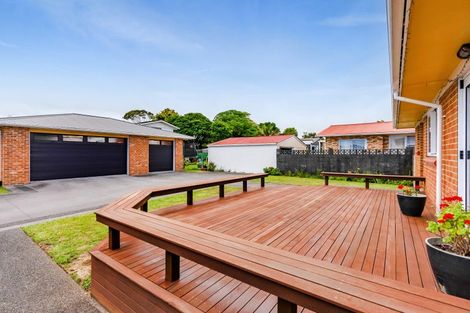 Photo of property in 239 Mangorei Road, Merrilands, New Plymouth, 4312