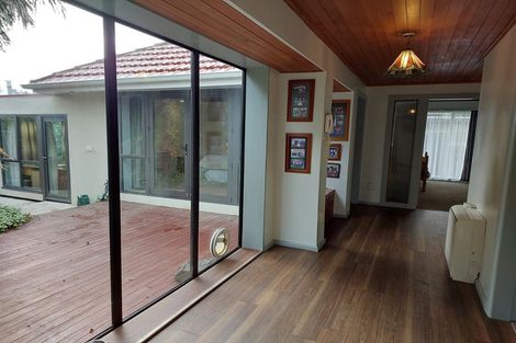 Photo of property in 62 Palatine Terrace, Saint Martins, Christchurch, 8022