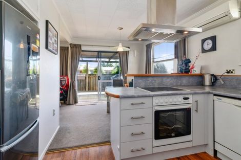 Photo of property in 4 Trent Place, Fenton Park, Rotorua, 3010