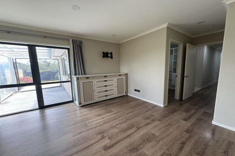 Photo of property in 8 Harris Drive, Silverdale, 0932