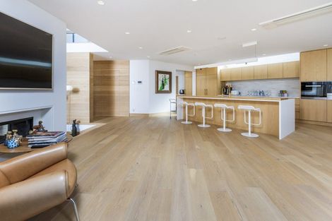 Photo of property in 19 Brighton Terrace, Mairangi Bay, Auckland, 0630