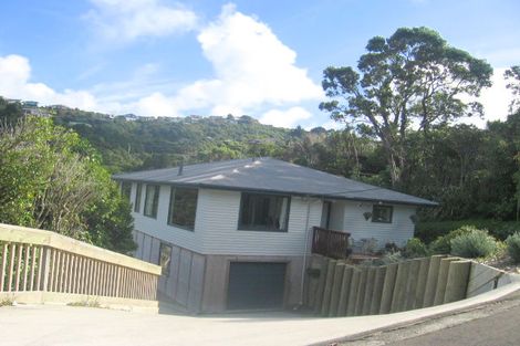 Photo of property in 58a Pekanga Road, Normandale, Lower Hutt, 5010