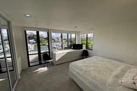 Photo of property in 2/12 Craig Road, Milford, Auckland, 0620