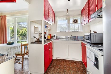 Photo of property in 15 Main Road, Tawa, Wellington, 5028