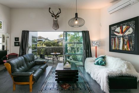 Photo of property in 116 Kent Terrace, Taradale, Napier, 4112