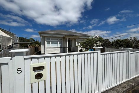 Photo of property in 5 Bulwer Street, Devonport, Auckland, 0624