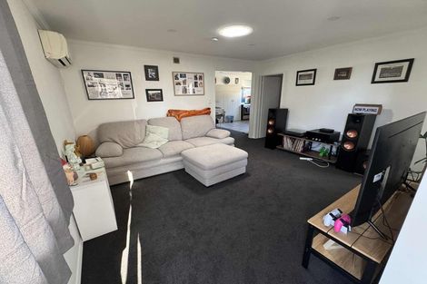 Photo of property in 6 Spencer Street, Alexandra, 9320