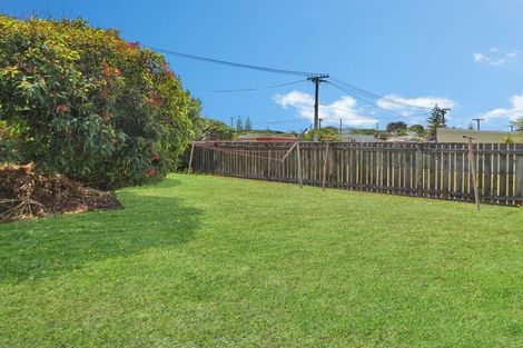 Photo of property in 4/2-4 Himatangi Street, Himatangi Beach, Foxton, 4891
