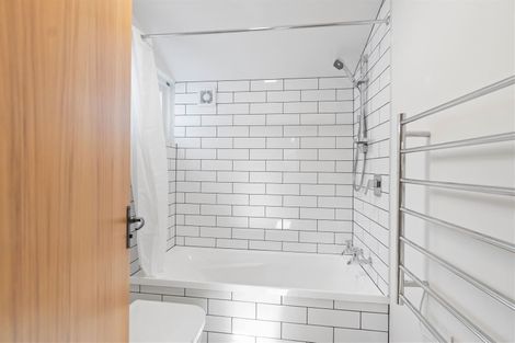 Photo of property in 2/63 Papanui Road, Merivale, Christchurch, 8014