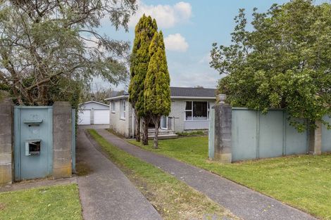 Photo of property in 120 Alexander Road, Raumati Beach, Paraparaumu, 5032