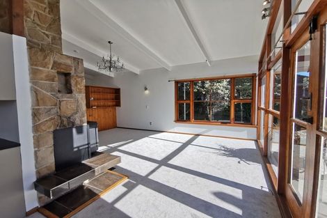 Photo of property in 5 Haslett Place, Upper Riccarton, Christchurch, 8041