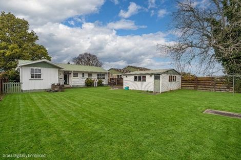 Photo of property in 9 Totara Drive, St Andrews, Hamilton, 3200