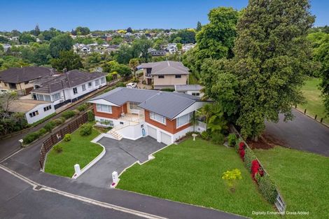 Photo of property in 2 Awatere Avenue, Beerescourt, Hamilton, 3200