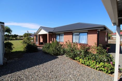 Photo of property in 7 Guthrie Court, Bulls, 4818