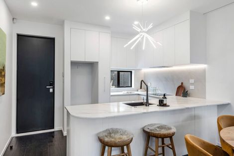 Photo of property in 15 Humariri Street, Point Chevalier, Auckland, 1022