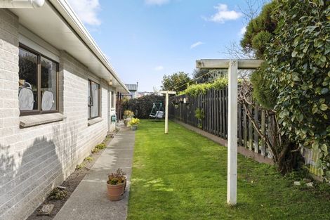 Photo of property in 26c Brasell Street, Fairfield, Lower Hutt, 5011