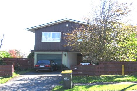 Photo of property in 142 Hutchinsons Road, Bucklands Beach, Auckland, 2014