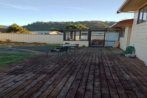 Photo of property in 118 Gemstone Drive, Birchville, Upper Hutt, 5018