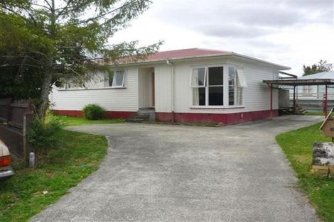 Photo of property in 35 Belgrave Place, Papakura, 2110