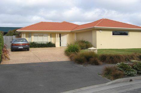 Photo of property in 6 Palm Drive, Shirley, Christchurch, 8052