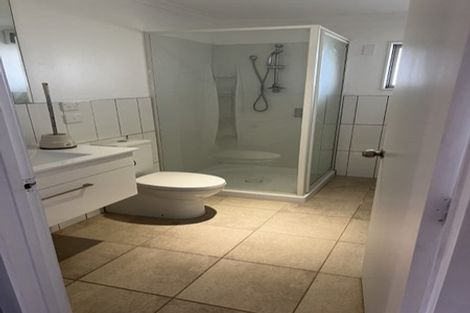 Photo of property in 115 Riverhead Road, Kumeu, 0892