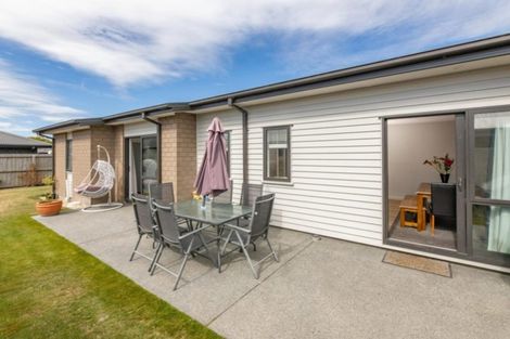 Photo of property in 4 Robert Duncan Road, Belfast, Christchurch, 8051