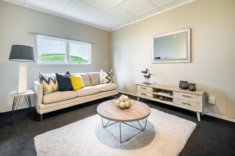 Photo of property in 2 Betsland Crescent, Hillcrest, Auckland, 0627