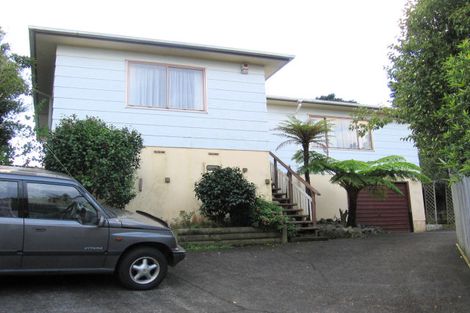 Photo of property in 2/37 Camrose Place, Glenfield, Auckland, 0629
