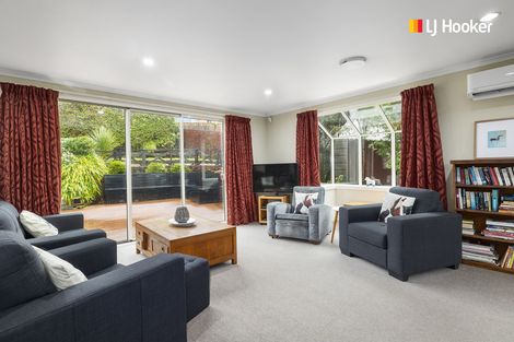 Photo of property in 11 Glenross Street, Glenross, Dunedin, 9011