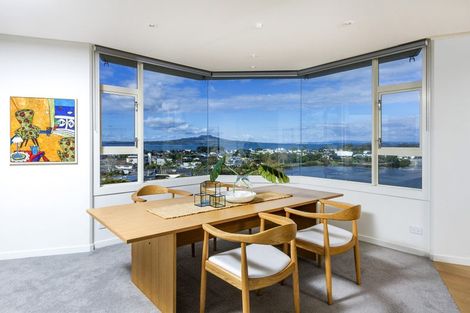 Photo of property in 4/90 Kitchener Road, Milford, Auckland, 0620