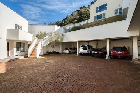 Photo of property in 1/12 Little George Street, Thorndon, Wellington, 6011