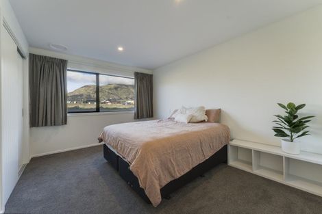 Photo of property in 18 Marjon Drive, Wanaka, 9305
