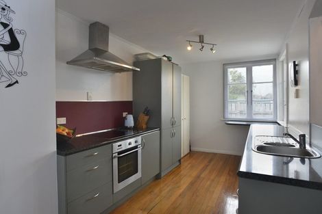 Photo of property in 63 Victoria Street, Carterton, 5713