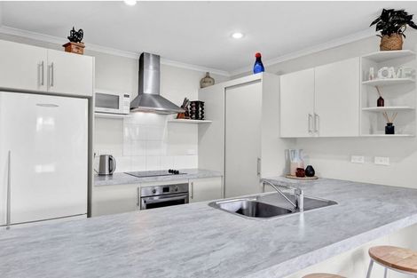 Photo of property in 33 Kotare Avenue, Rangiora, 7400