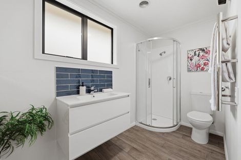 Photo of property in 17 Argyle Street, Mornington, Dunedin, 9011