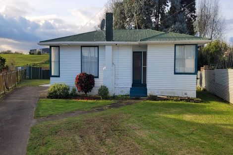 Photo of property in 12 Wood Avenue, Mangere East, Auckland, 2024
