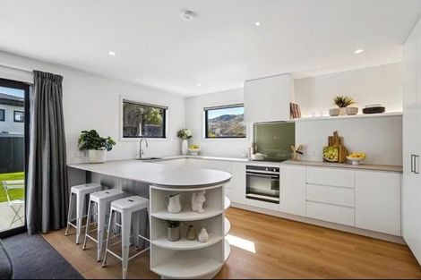 Photo of property in 52a Ray Street, Cromwell, 9310