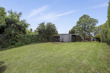 Photo of property in 7 Kamara Road, Glen Eden, Auckland, 0602