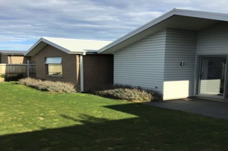 Photo of property in 71 Newman Road, Rolleston, 7614