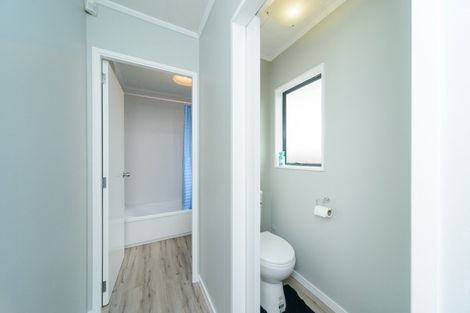 Photo of property in 17 Dahlstrom Grove, Kelvin Grove, Palmerston North, 4414