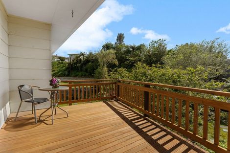 Photo of property in 14 Shaldon Crescent, Blagdon, New Plymouth, 4310