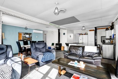 Photo of property in 6 London Street, Eltham, 4322