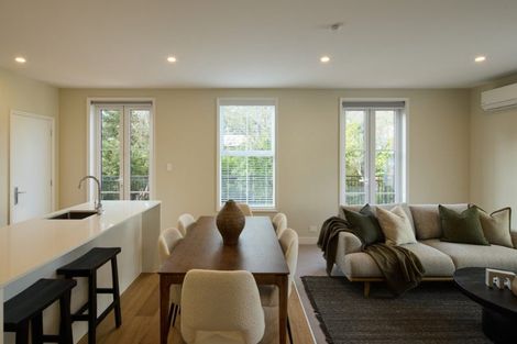 Photo of property in 8b Roscoe Street, Saint Martins, Christchurch, 8022