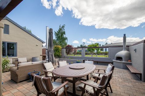 Photo of property in 5 Spruce Close, Alexandra, 9320