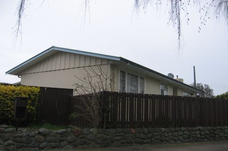 Photo of property in 2 Benmore Avenue, Cloverlea, Palmerston North, 4412