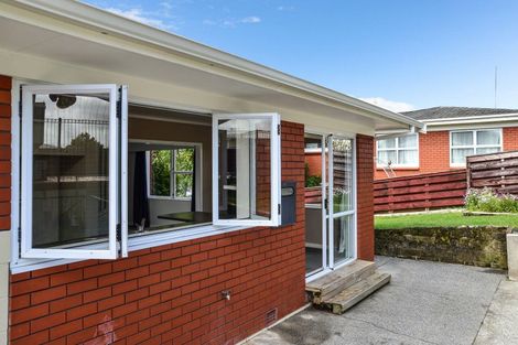 Photo of property in 14 Ross View Terrace, Dinsdale, Hamilton, 3204