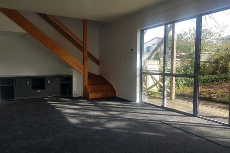 Photo of property in 1/22 Valecrest Place, Bayview, Auckland, 0629
