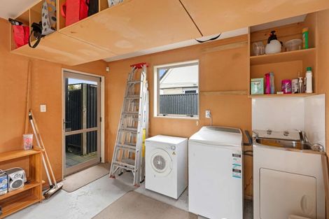 Photo of property in 30 Knowles Street, Terrace End, Palmerston North, 4410
