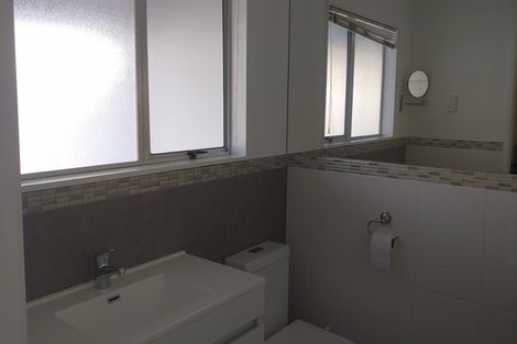 Photo of property in 1/73 Stredwick Drive, Torbay, Auckland, 0630