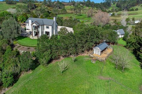 Photo of property in 388 Pine Valley Road, Dairy Flat, Silverdale, 0992